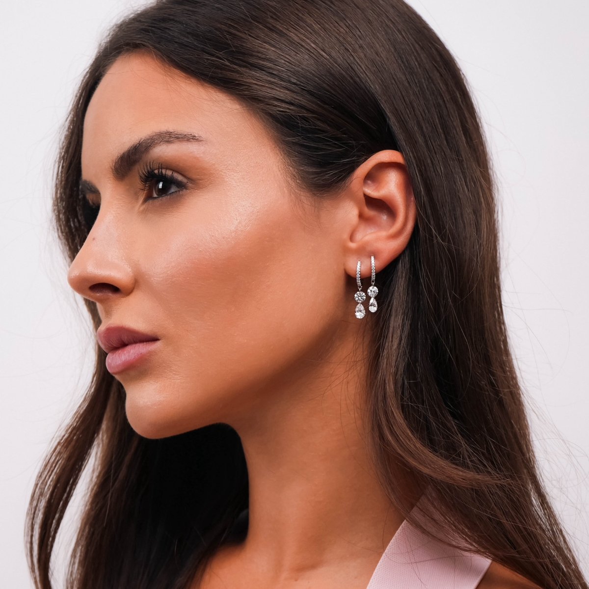 AYLA CRYSTAL CLEAR DROP DANGLE HOOPS - LUCKY13 Maison